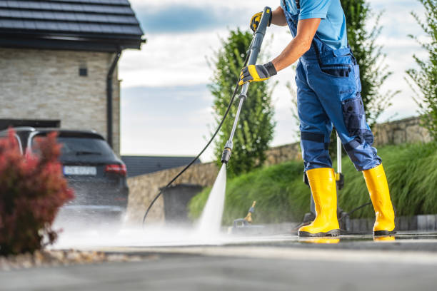 Best Fence Pressure Washing  in Redding, CA